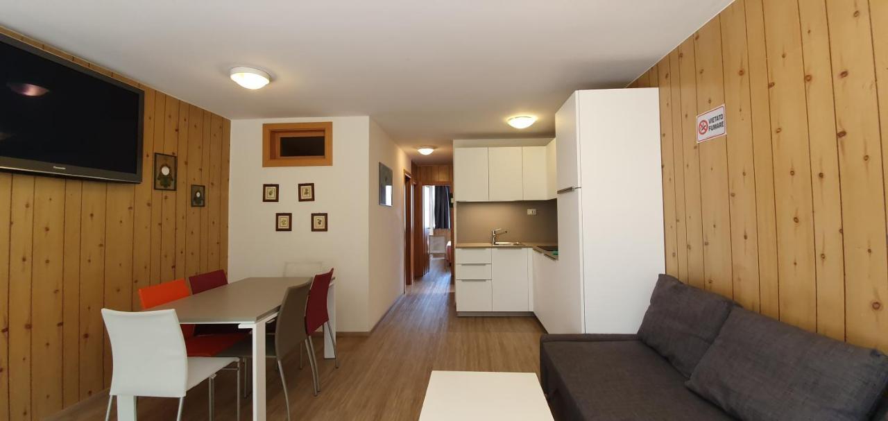 Residence Lores 2 Marilleva Kültér fotó